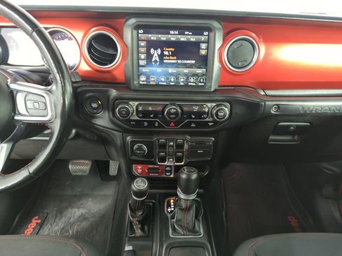 Used 2021 Jeep Wrangler Unlimited Rubicon image 25