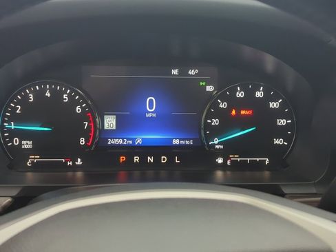 Used 2023 Ford Explorer Limited image 19