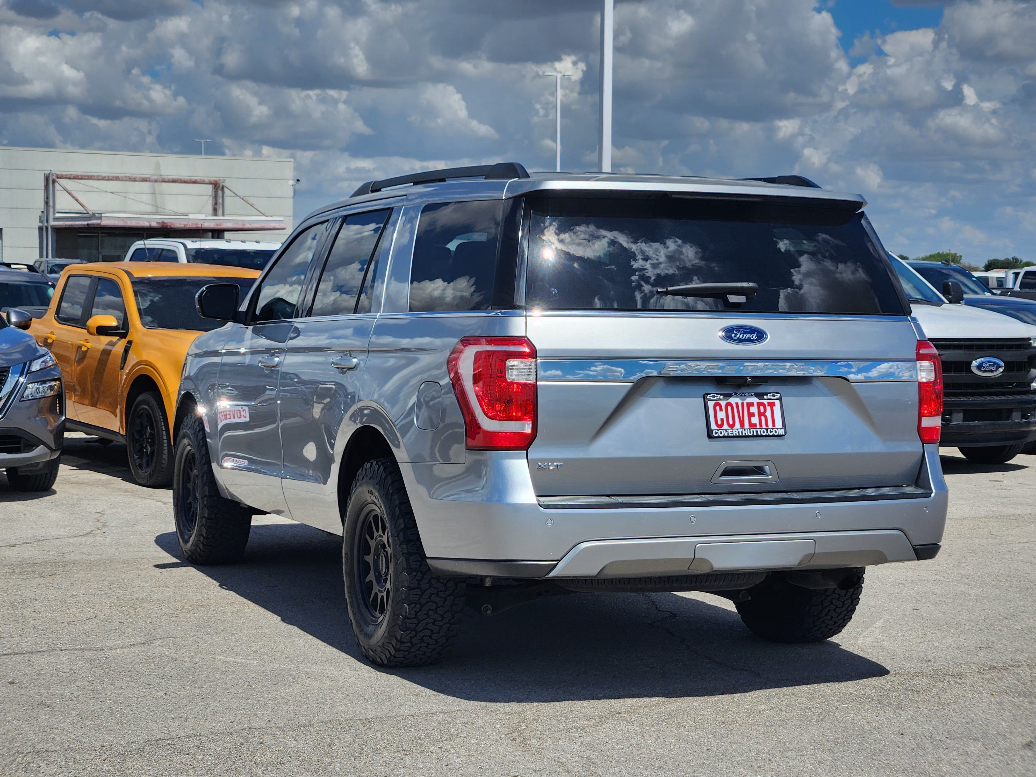 Used 2021 Ford Expedition XLT RWD image 5
