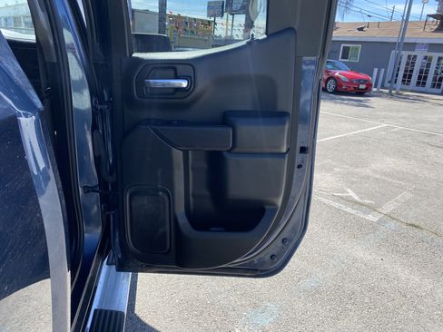 Used 2019 Chevrolet Silverado 1500 Custom w/ Custom Value Package RWD image 23