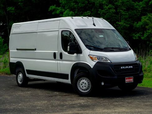 New 2026 RAM ProMaster 2500 FWD image 2