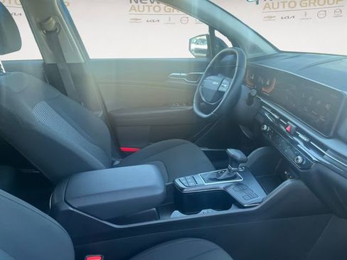 Used 2026 Kia Sportage LX image 15