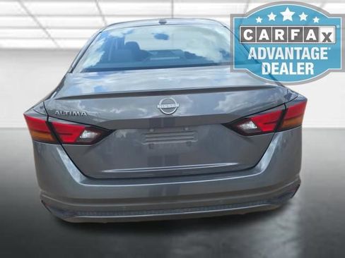 Used 2025 Nissan Altima 2.5 SV FWD image 5