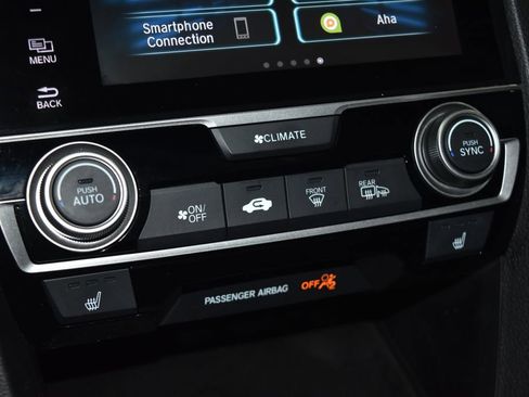 Used 2016 Honda Civic Touring image 14