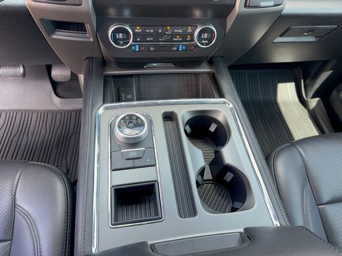 Used 2021 Ford Expedition XLT RWD image 21