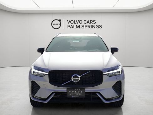New 2025 Volvo XC60 B5 Core w/ Climate Package image 8