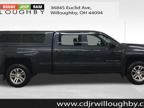Used 2018 Chevrolet Silverado 1500 LT w/ All Star Edition image 4
