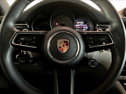 Used 2025 Porsche Macan S image 18