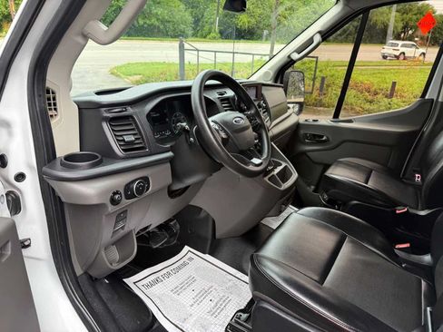 Used 2021 Ford Transit 250 Medium Roof RWD image 22