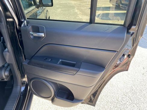 Used 2012 Jeep Patriot Sport w/ PWR Value Group image 18