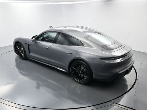 Used 2026 Porsche Taycan image 13