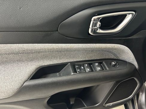 Used 2022 Jeep Compass Latitude w/ Convenience Group image 17