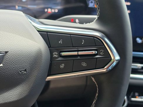 New 2026 Chevrolet Equinox EV LT AWD/4WD image 29