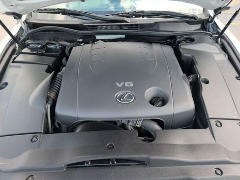 Used 2013 Lexus IS 250 AWD w/ Premium Pkg image 22
