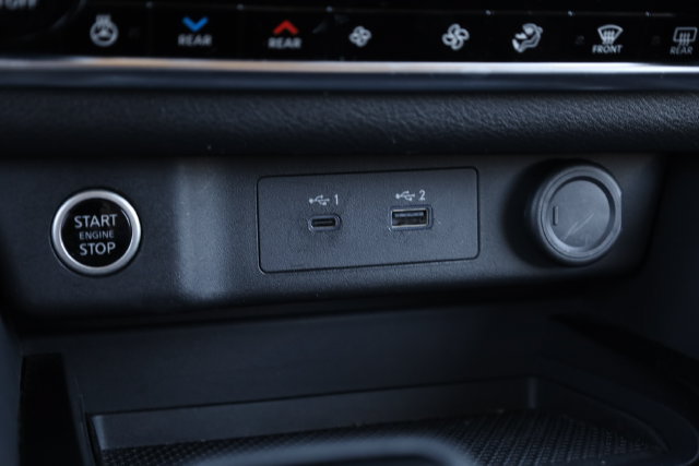 Certified 2023 Nissan Rogue SL w/ SL Premium Package AWD/4WD image 24