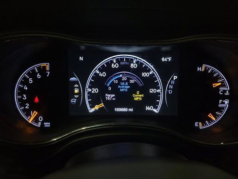 Used 2019 Jeep Grand Cherokee Limited w/ Trailer Tow Group IV AWD/4WD image 23