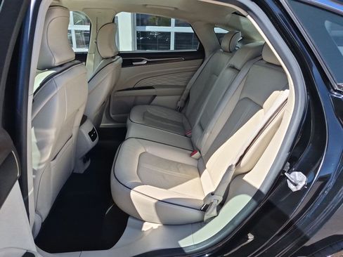 Used 2017 Ford Fusion Energi Titanium FWD image 30