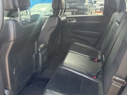 Used 2018 Jeep Grand Cherokee Altitude image 7