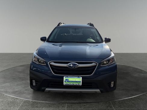 Used 2022 Subaru Outback Limited AWD/4WD image 2