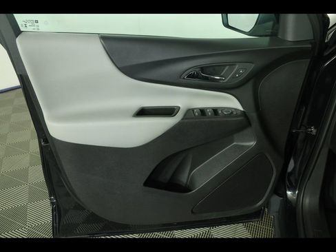Used 2024 Chevrolet Equinox LS w/ Midnight Edition AWD/4WD image 21