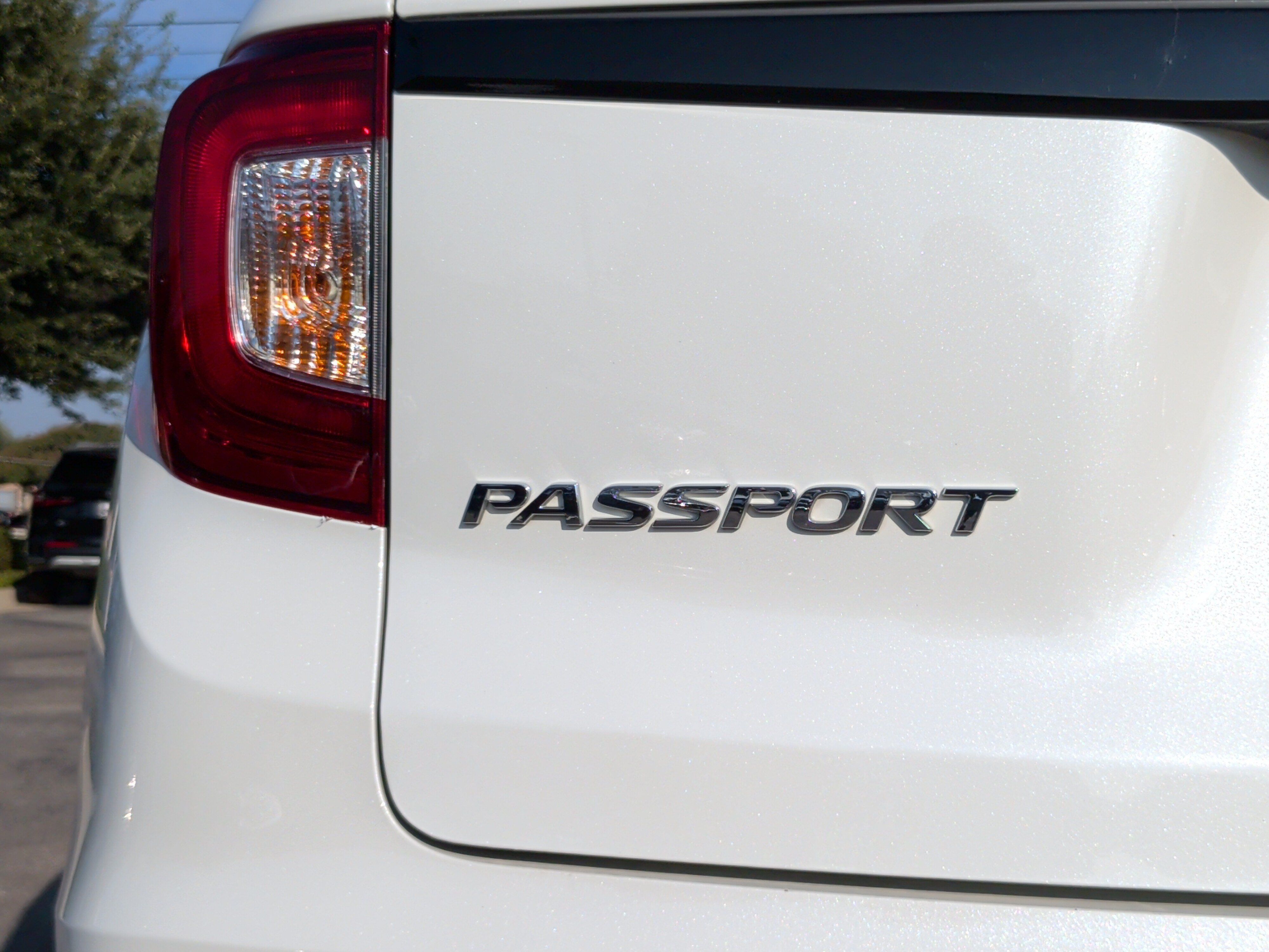 Used 2021 Honda Passport Elite image 12