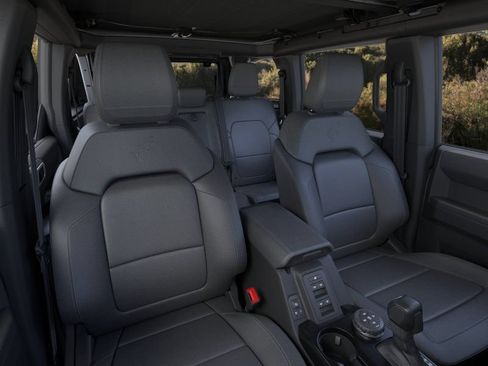 New 2026 Ford Bronco Badlands AWD/4WD image 10