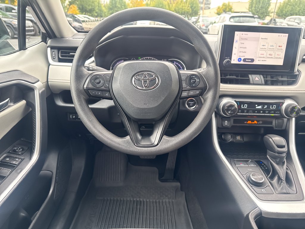 Certified 2024 Toyota RAV4 XLE AWD/4WD image 13