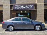 Used 2012 Toyota Camry LE image 4
