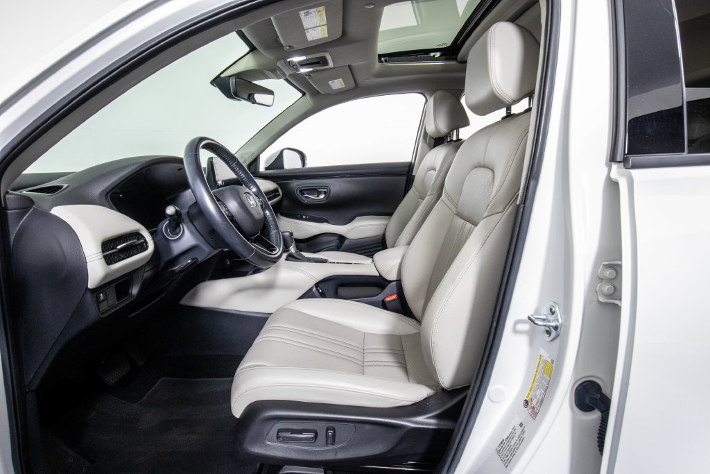 Used 2023 Honda HR-V EX-L image 10