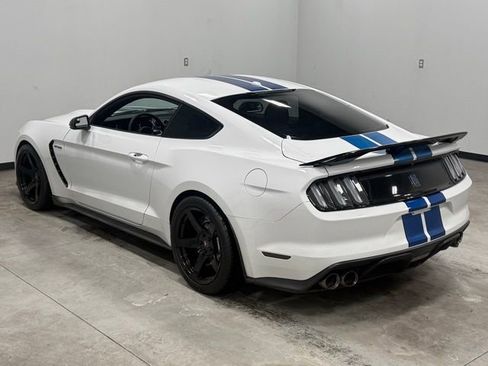 Used 2018 Ford Mustang Shelby GT350 w/ Convenience Package image 10
