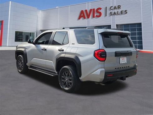 Used 2025 Toyota 4Runner SR5 image 3