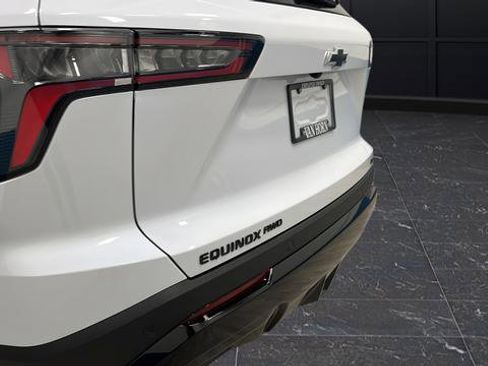 New 2026 Chevrolet Equinox RS w/ Convenience Package III image 35