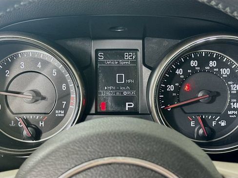 Used 2013 Jeep Grand Cherokee Limited RWD image 12