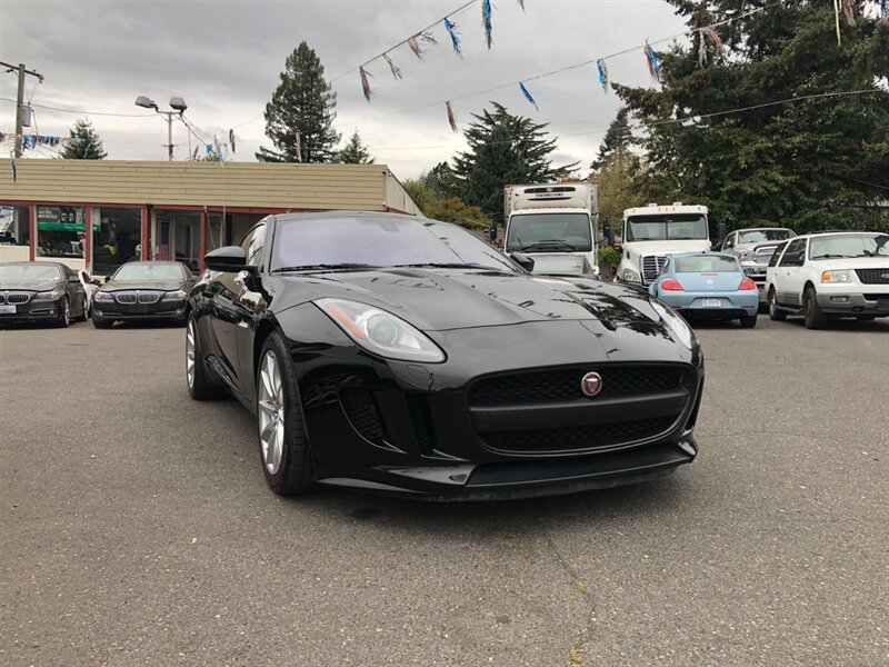 Used 2017 Jaguar F-TYPE Coupe RWD image 5
