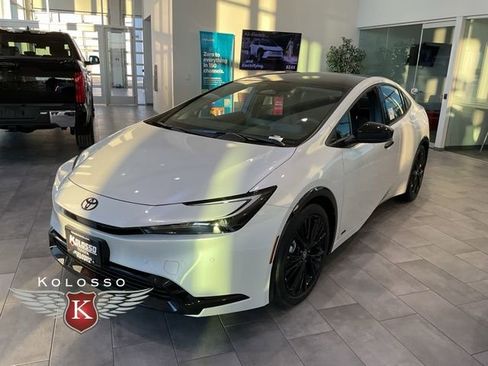 New 2026 Toyota Prius AWD image 3