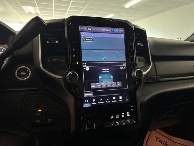 Used 2026 RAM 2500 Big Horn AWD/4WD image 14