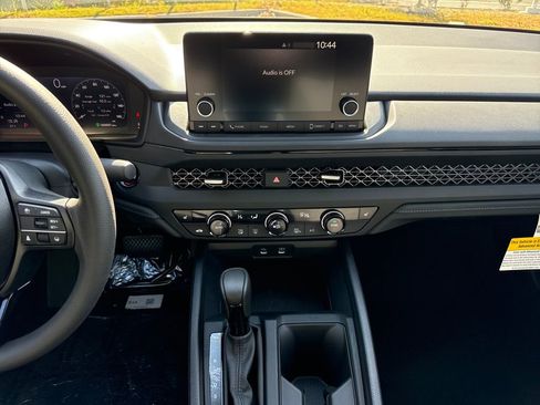 New 2025 Honda Accord SE image 15