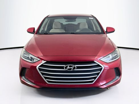 Used 2018 Hyundai Elantra SEL FWD image 2