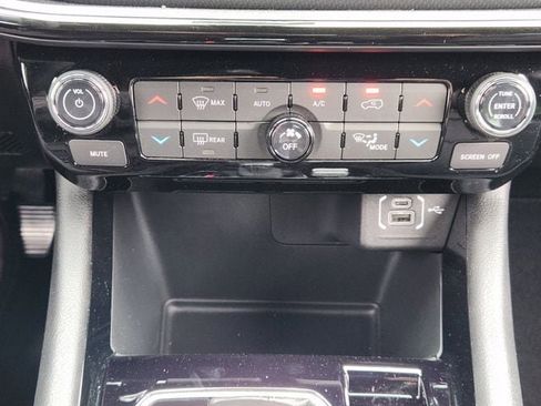 New 2026 Jeep Compass Limited AWD/4WD image 14