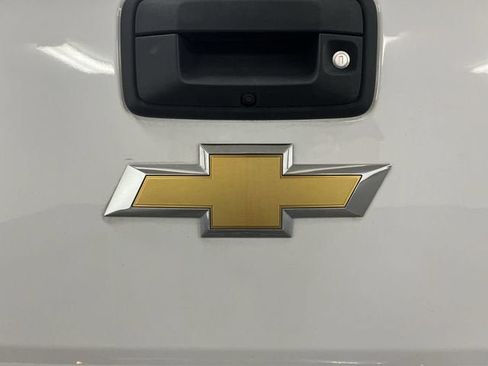 Used 2018 Chevrolet Colorado W/T w/ WT Convenience Package RWD image 29