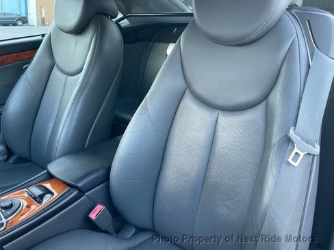 Used 2003 Mercedes-Benz SL 500 image 9