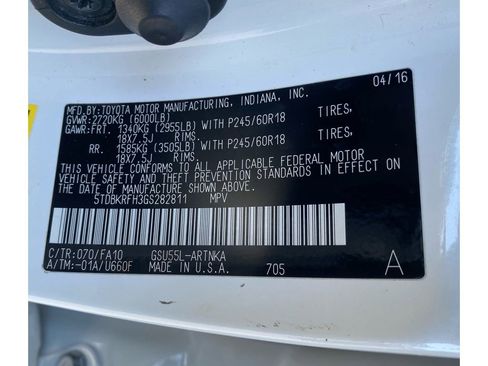 Used 2016 Toyota Highlander Plus AWD/4WD image 22