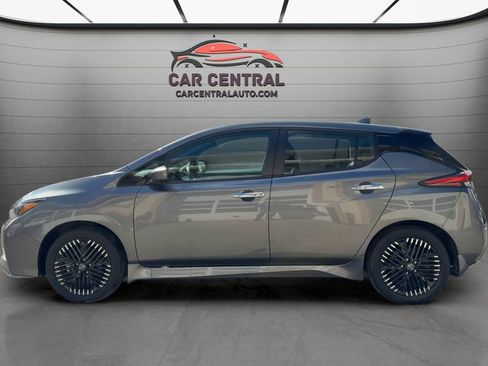 Used 2025 Nissan Leaf SV Plus image 2
