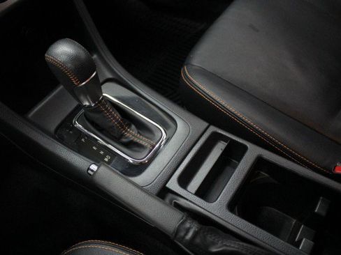 Used 2017 Subaru Crosstrek 2.0i Limited image 18