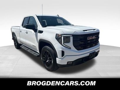 New 2024 GMC Sierra 1500 Elevation