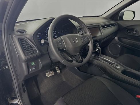 Certified 2022 Honda HR-V Sport image 9