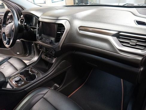 Used 2022 GMC Acadia AT4 w/ GMC Pro Grade Package AWD/4WD image 16