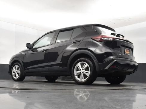 Used 2024 Nissan Kicks S w/ Interior Electronics Package FWD image 12