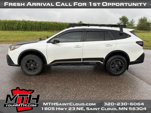 Used 2021 Subaru Outback Onyx Edition XT w/ Popular Package #2 AWD/4WD image 5