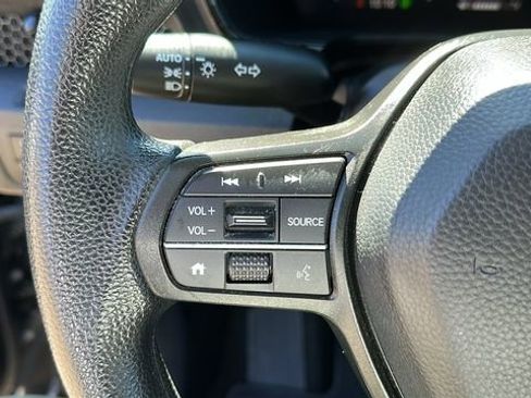 Used 2024 Honda CR-V EX image 13